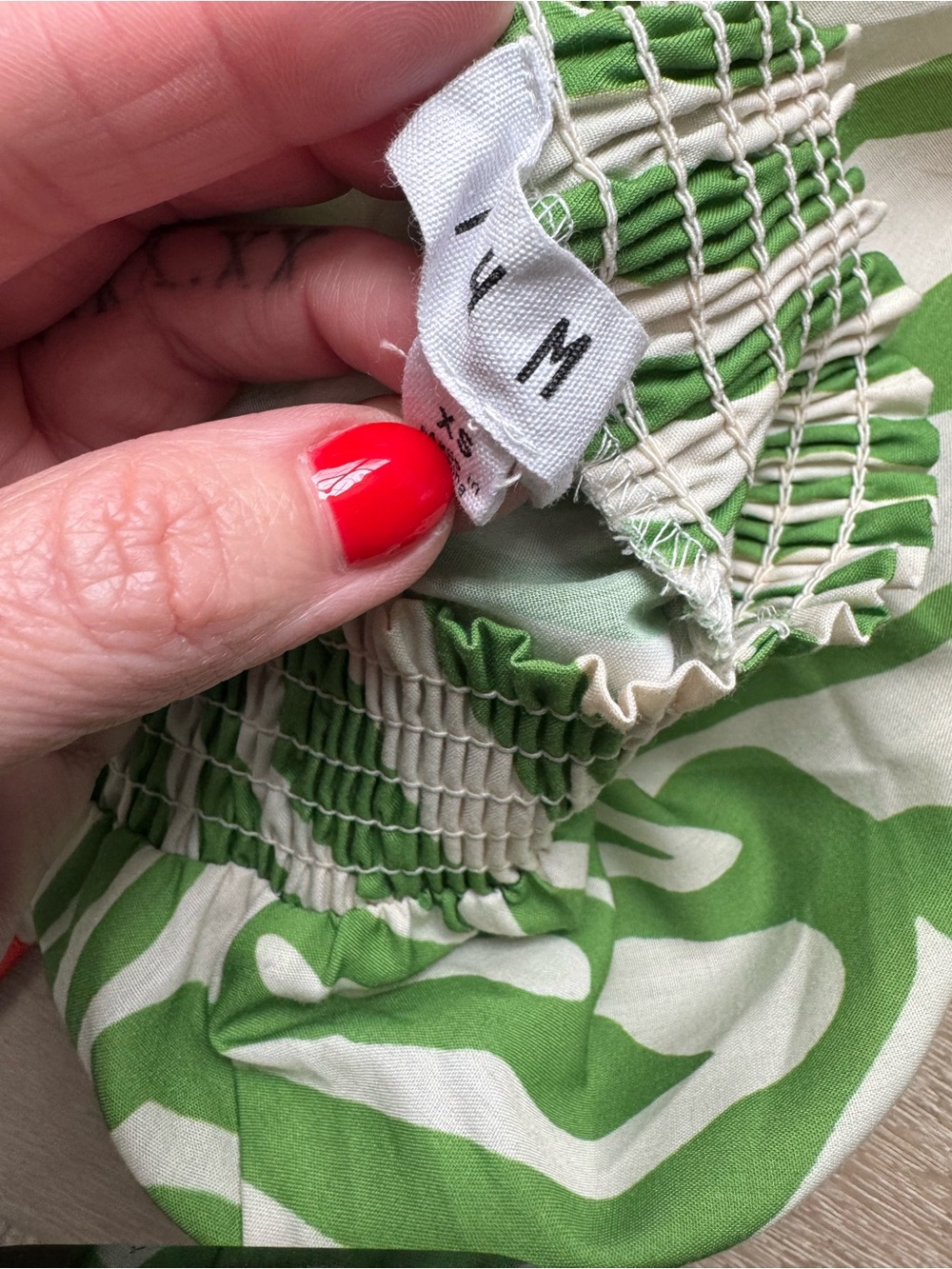 THML Green Swirl Print Flutter Sleeve Blouse with Coral Trim - Picture 6 of 7